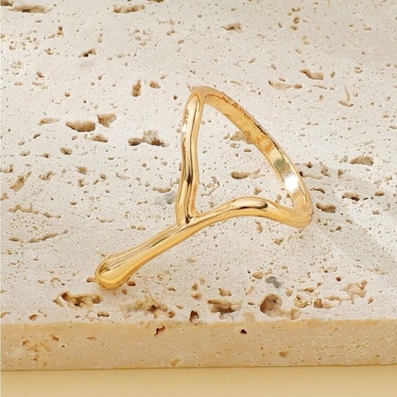 Gold Abstract Decor Ring - Picture 3 of 13